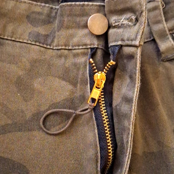 Haoduoyi Camo Jeans - Picture 4 of 11